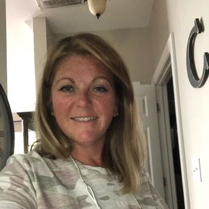 Meet your Posher, Valerie